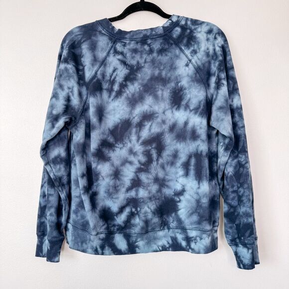 Old Navy Blue Tie Dye Long Sleeve Crewneck Sweater Size Medium - Picture 5 of 5